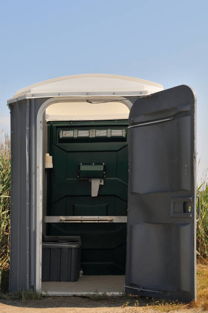 Best Portable restroom solutions  in Lamont, MI